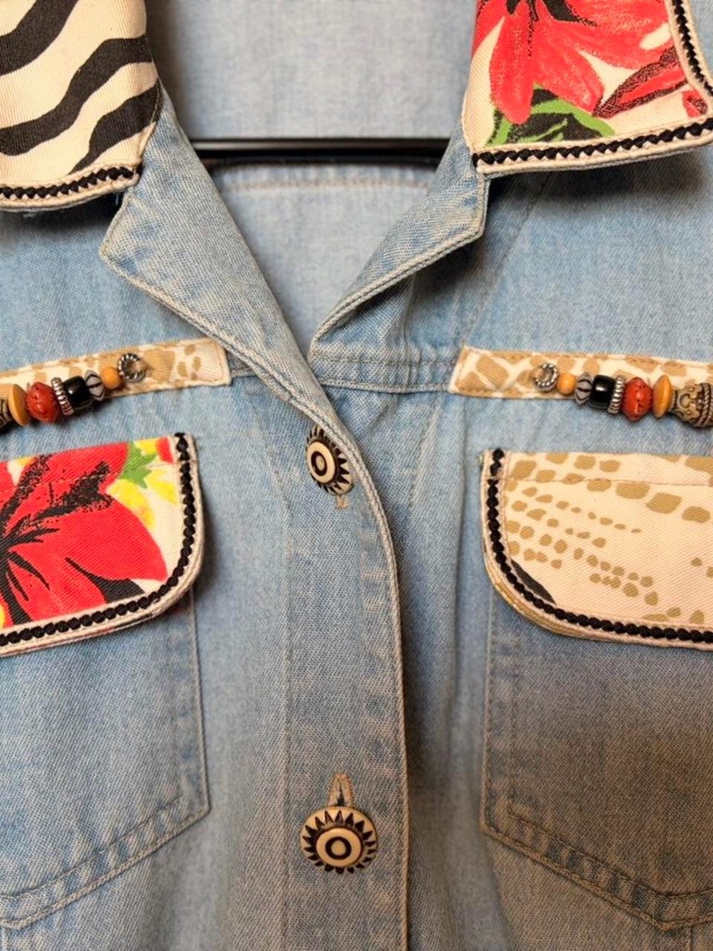 Vintage Nancy Bolen Patchwork Denim Jacket Size 6 Mixed Media Tropical Beaded - Picture 2 of 4